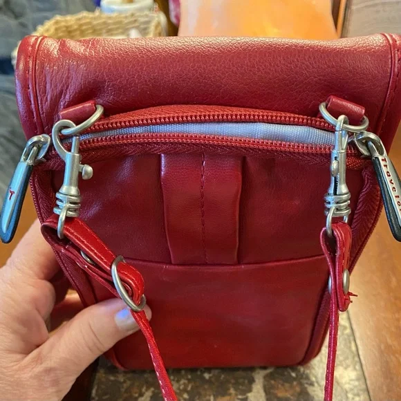 Travelon Mini Thin AntiTheft Red Crossbody EUC - Picture 7 of 10